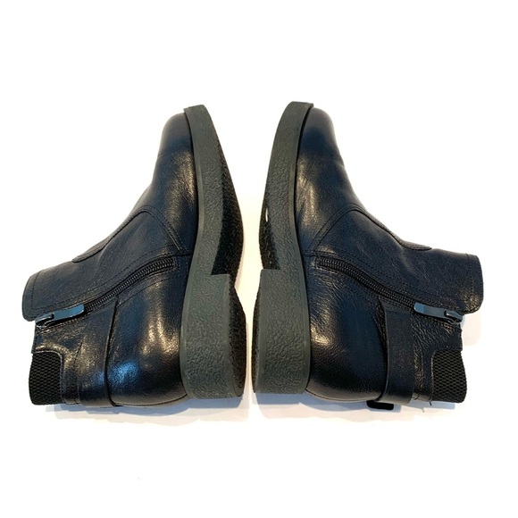 Evolve By Easy Spirit Black Genuine Leather Ankle Boots - Picture 4 of 11